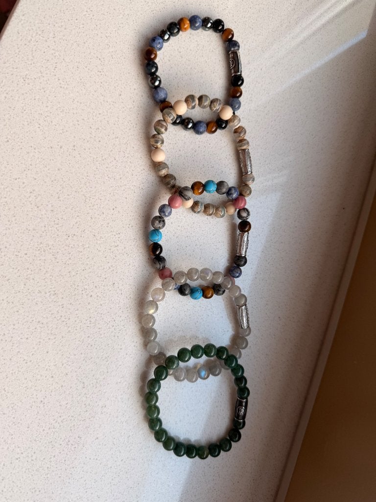 Rebel en rose armbanden 8mm maat m, Ophalen of Verzenden, Zo goed als nieuw, Elastiek