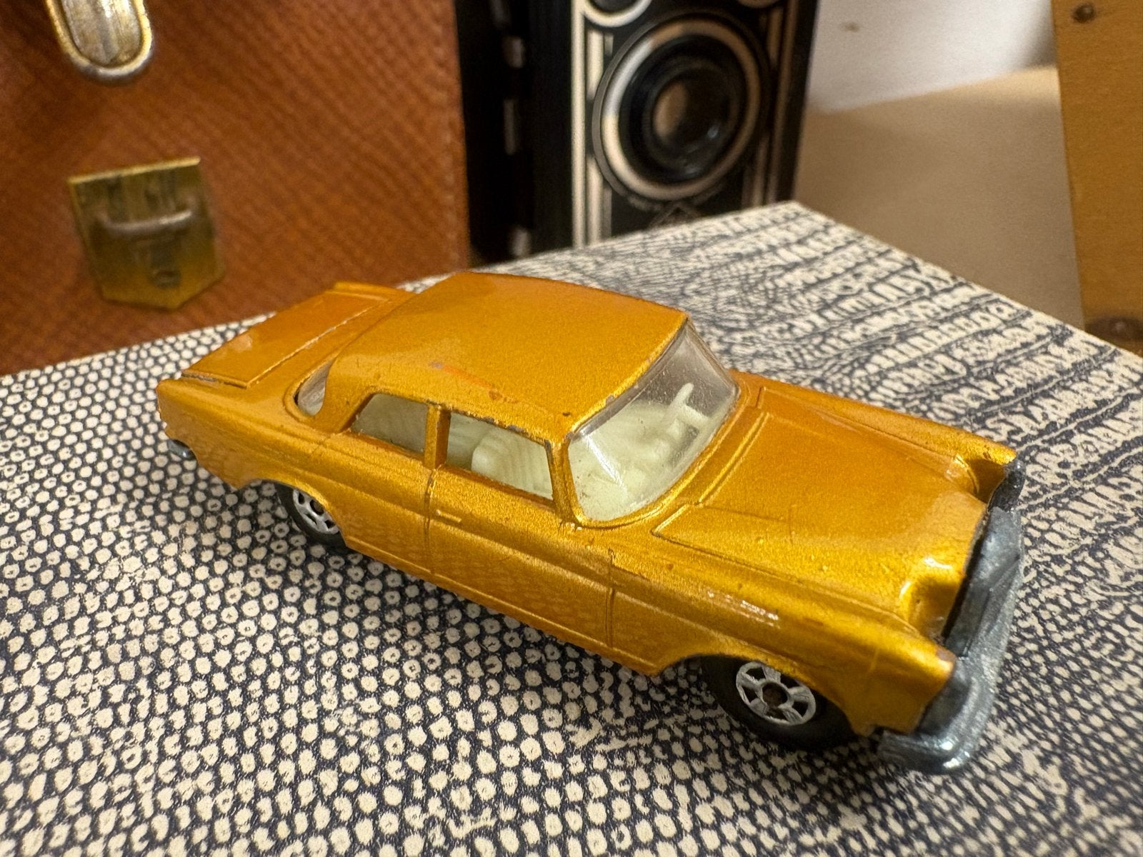 Matchbox Series No. 46 Mercedes 300 SE - Goudkleurig, Ophalen of Verzenden, Gebruikt