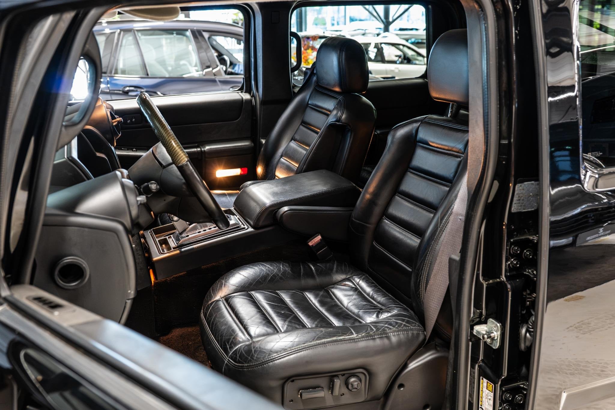 Hummer H2 6.0 V8 Exclusive Grijs kenteken | 5 Zits | Leder, Auto's, Hummer, Automaat, 8 cilinders, 322 pk, Zwart
