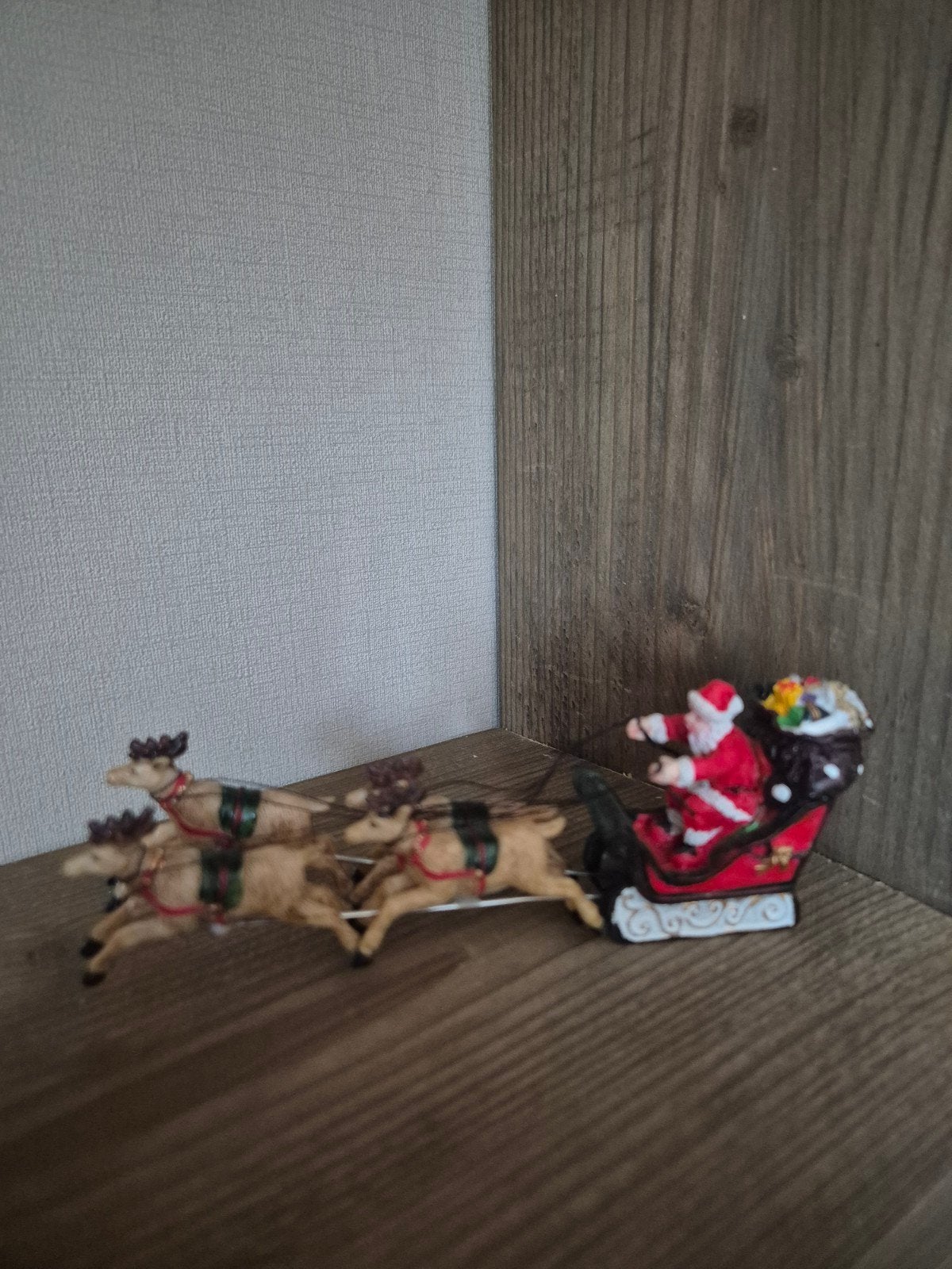 Lemax figuur 13 kerstdorp kersthuisjes, Ophalen of Verzenden, Zo goed als nieuw