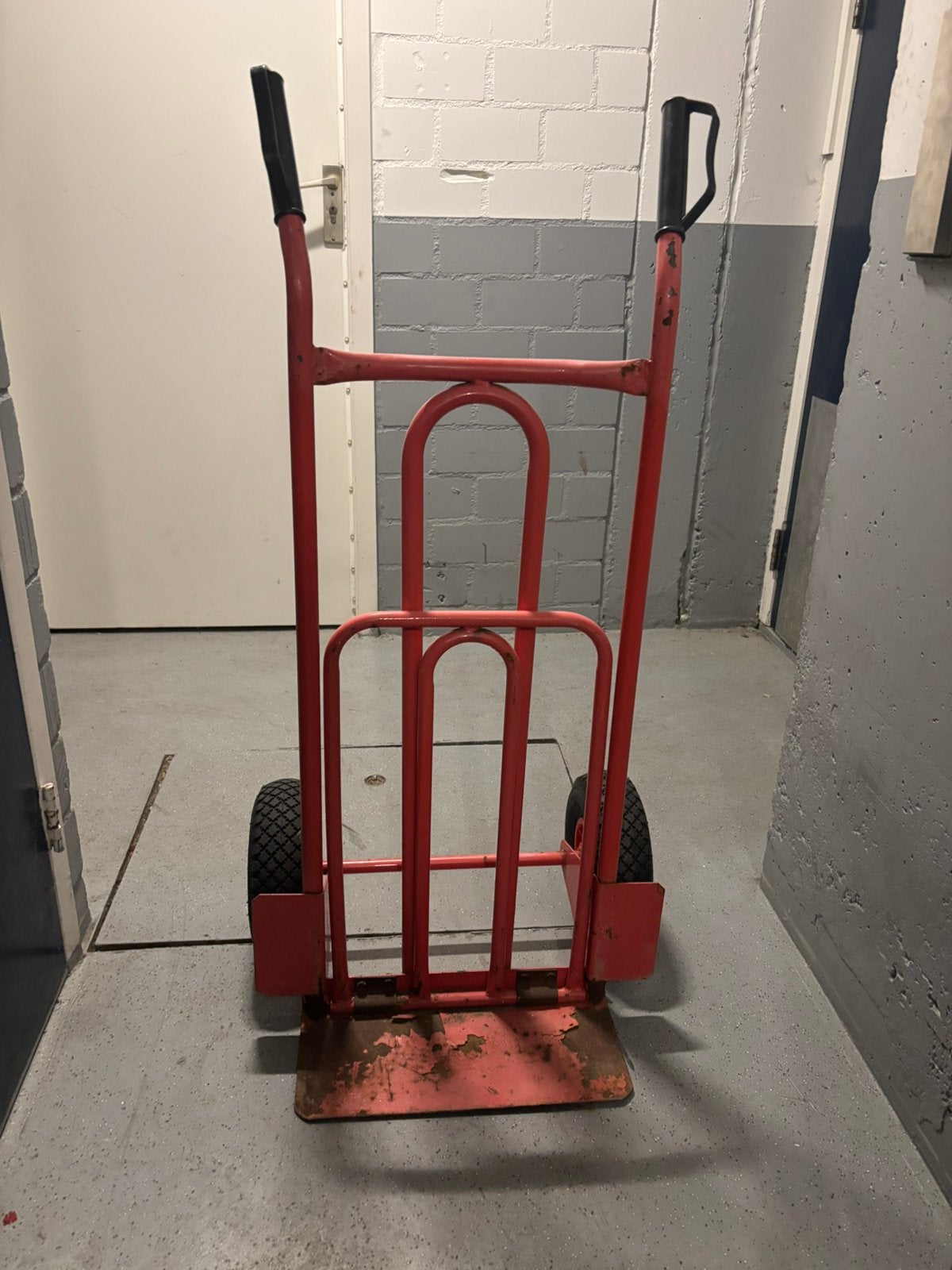 Steekwagen, 60 tot 80 liter, Ophalen, Zo goed als nieuw, Steekwagen