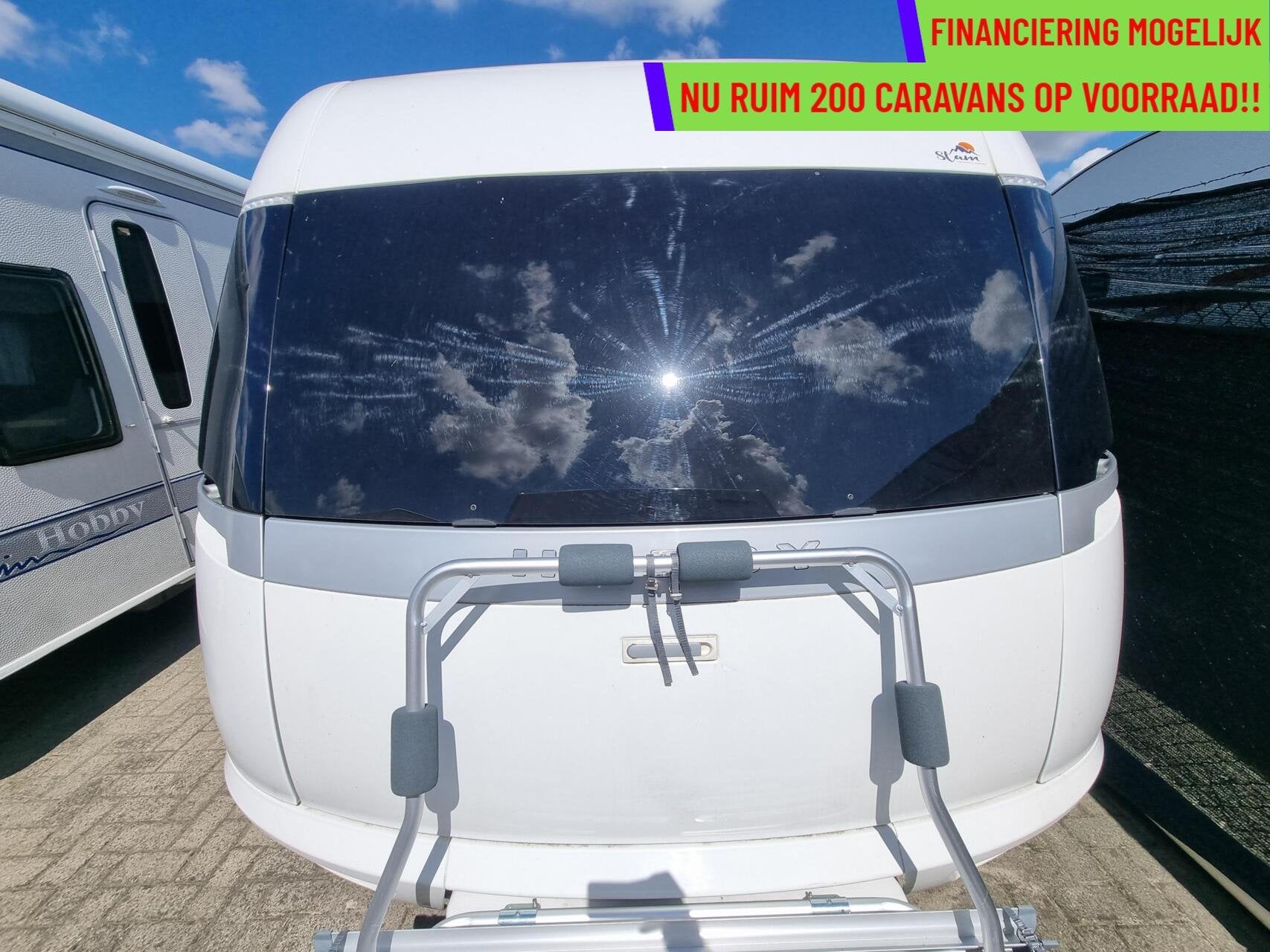 Hobby 560 UL premium AIRCO + MOVER + ENKELE BEDDEN +VOORTENT, Mover, Rondzit, Hobby, Bedrijf