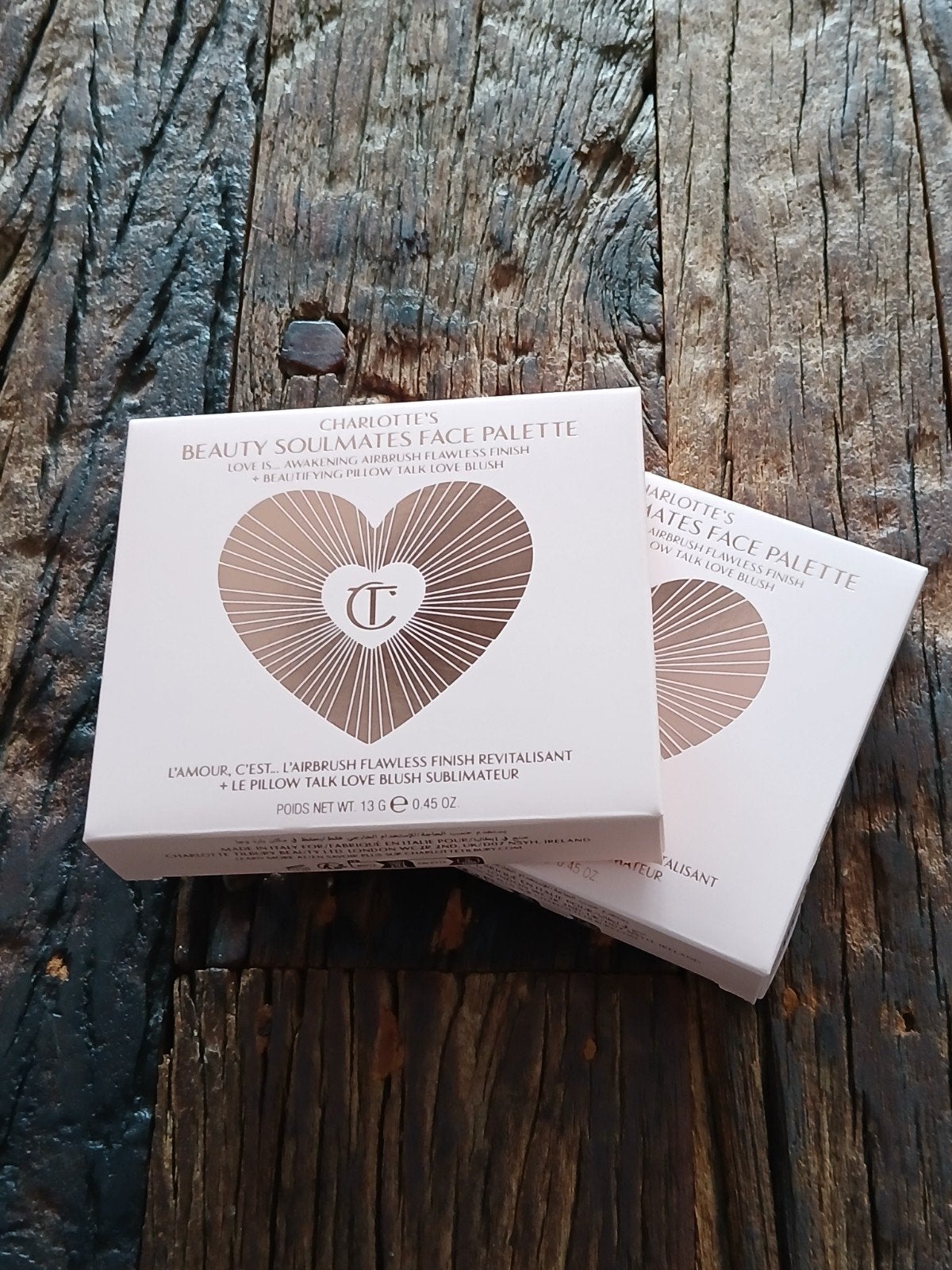 Charlotte Tilbury Beauty Soulmates Face Palette NIEUW, Ophalen of Verzenden, Nieuw, Overige kleuren, Gehele gezicht