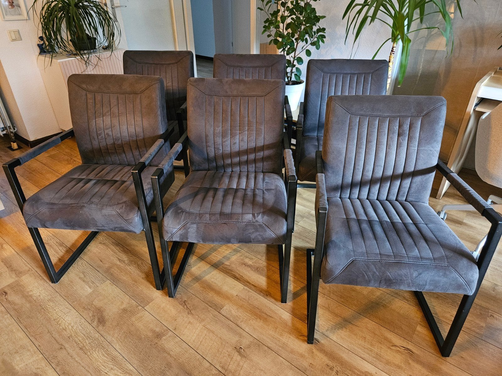 6 Parantino armstoelen van Pronto, Ophalen, Gebruikt, Stof, Grijs