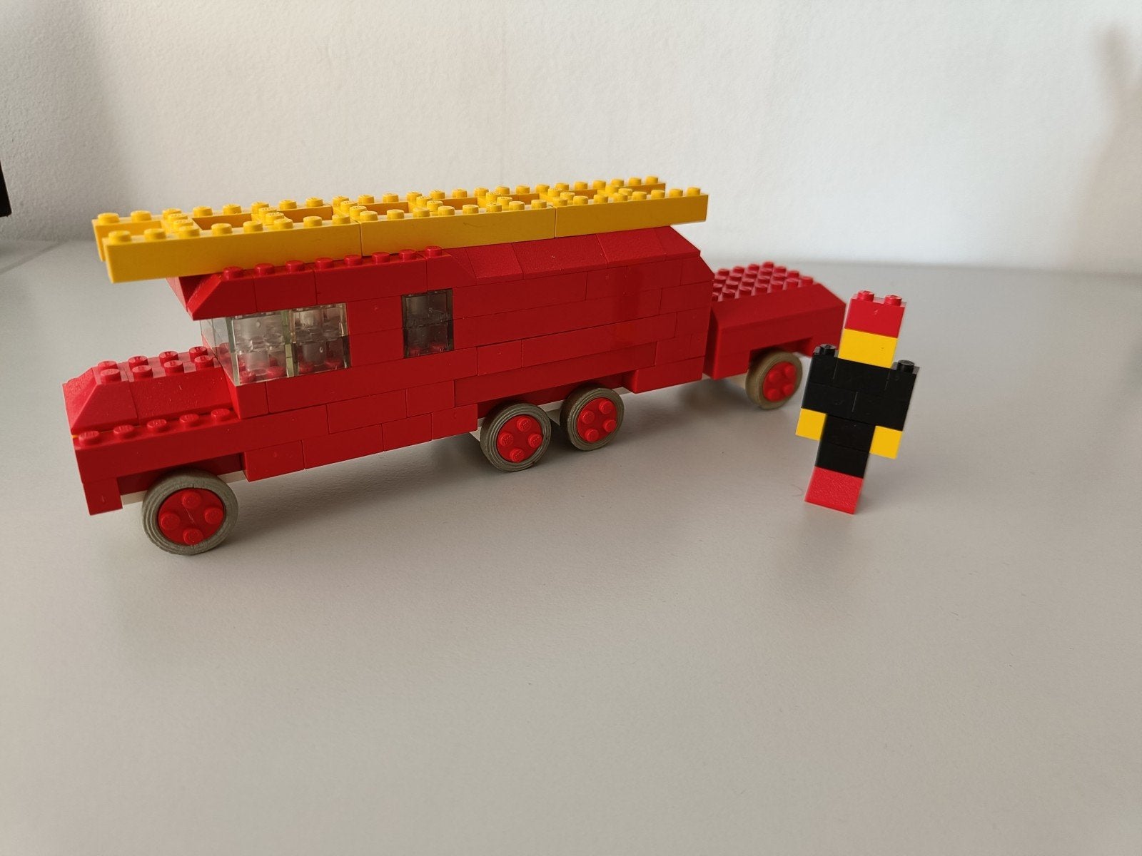 Classic Lego 305-2 Brandweerwagen, uit 1964, Gebruikt, Lego, Ophalen of Verzenden, Complete set