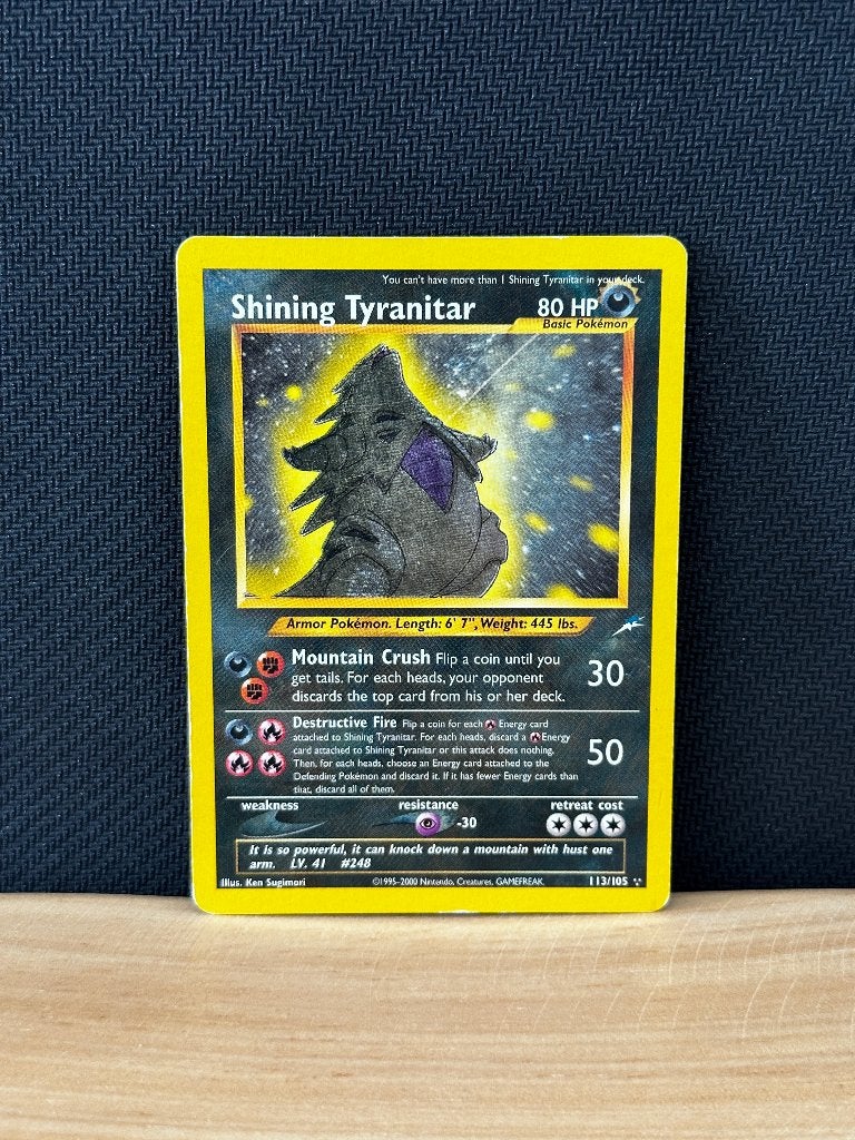 Shining Tyranitar - 113 Neo Destiny - Vintage Pokémon Card, Ophalen of Verzenden, Gebruikt, Losse kaart, Foil