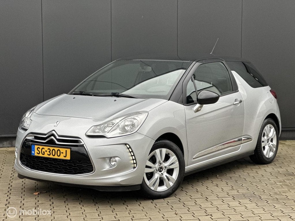 DS3 1.2 82PK So Chic | CRUISE | AIRCO |VELGEN |, Auto's, Citroën, Stof, Gebruikt, 1199 cc, 82 pk