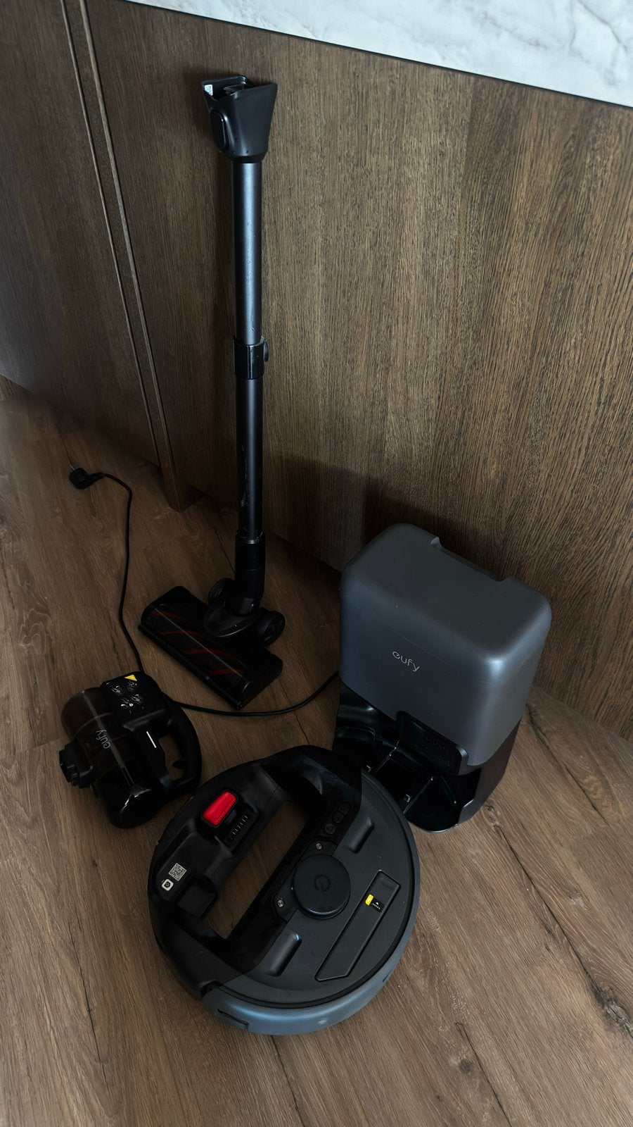 Eufy Robotstofzuiger 3-in-1 E20 + Wandbeugel, Ophalen, Overige merken, Zo goed als nieuw, Robotstofzuiger