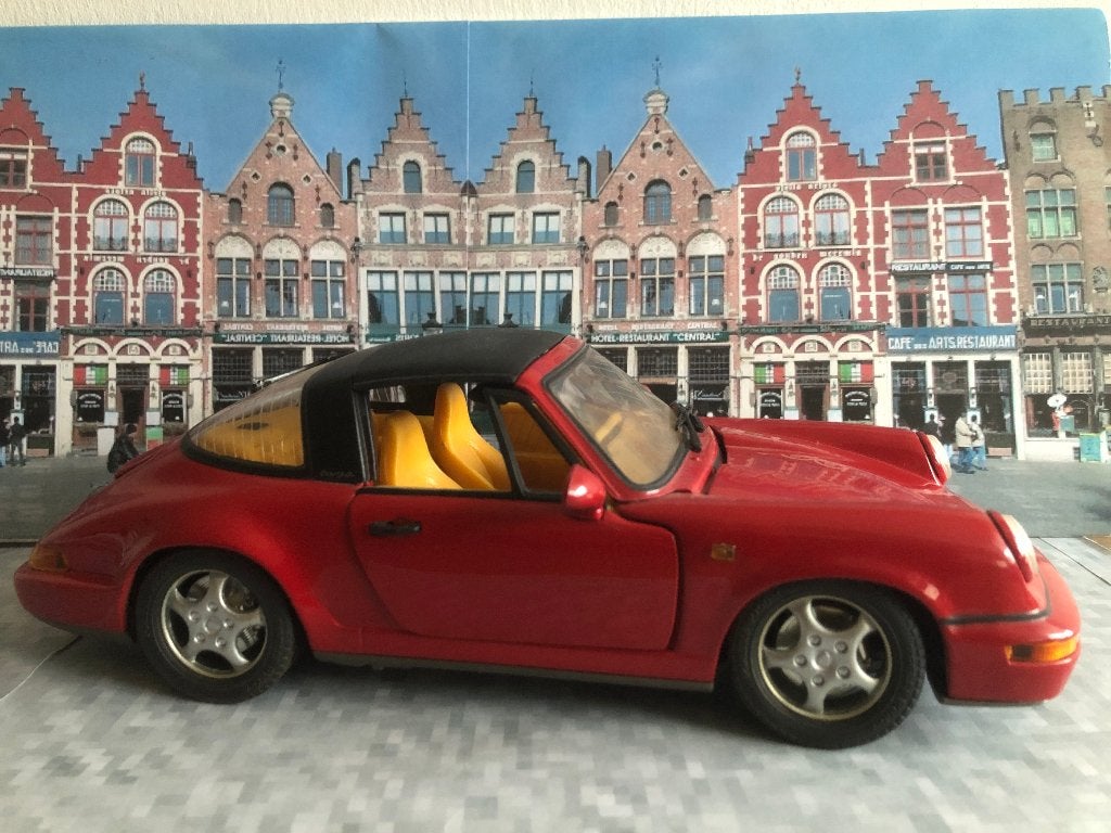 Porsche 911 Carrera 2 Targa 1:18, Hobby en Vrije tijd, Ophalen of Verzenden, Zo goed als nieuw, Bburago