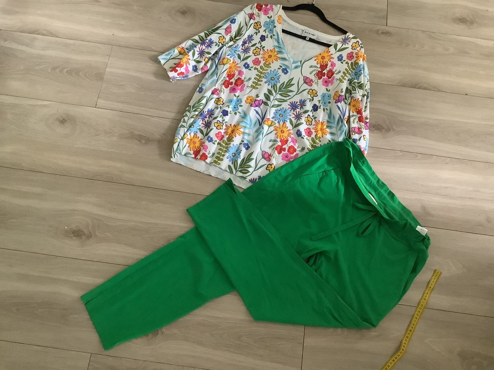 Studio Anneloes travelstof broek xl met trui Leo &ugo, Maat 46/48 (XL) of groter, Ophalen of Verzenden, Zo goed als nieuw, Lang