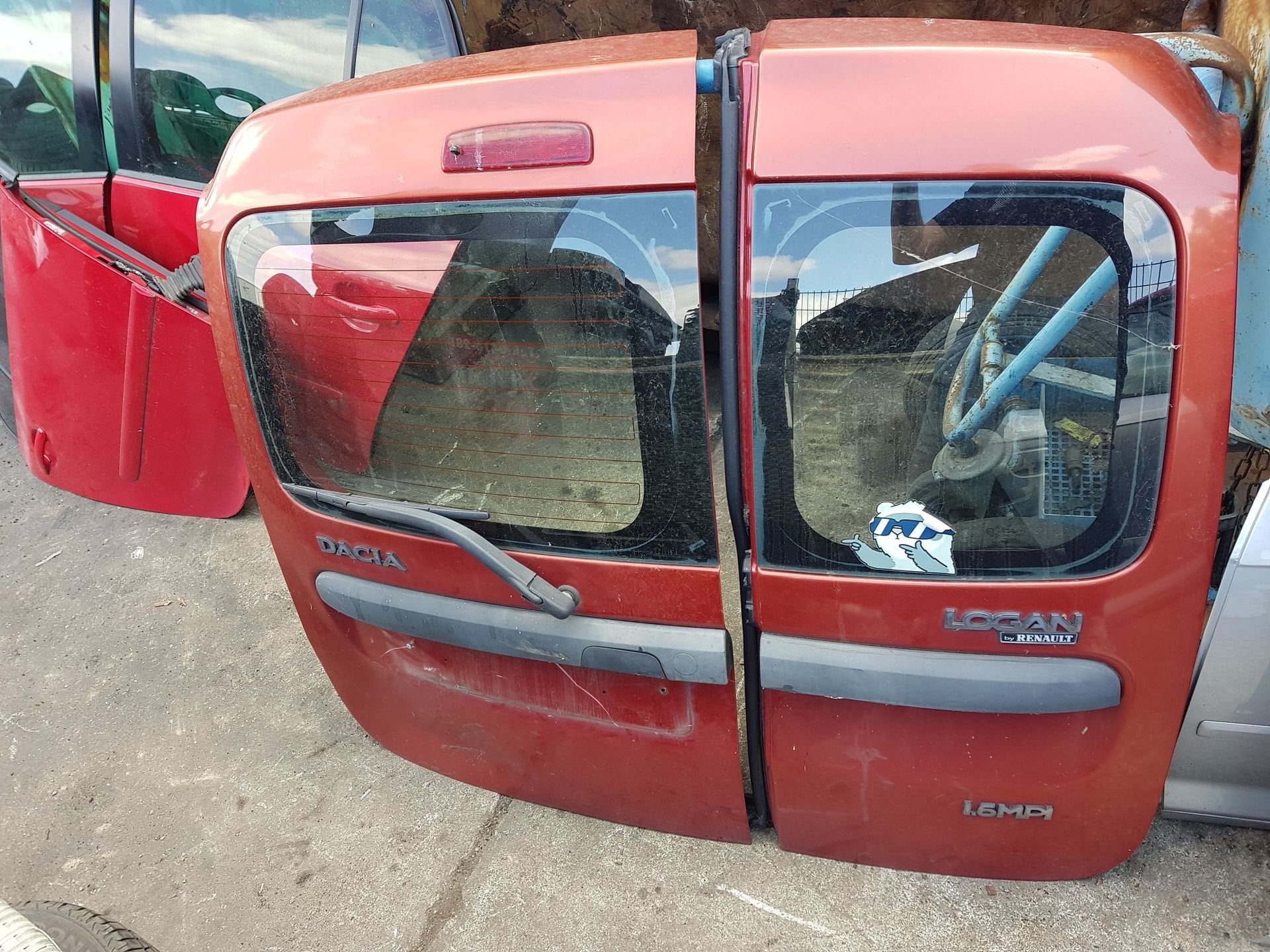 DACIA LOGAN ACHTER PORTIEREN BJ 2007, Dacia, Gebruikt, -, Ophalen of Verzenden