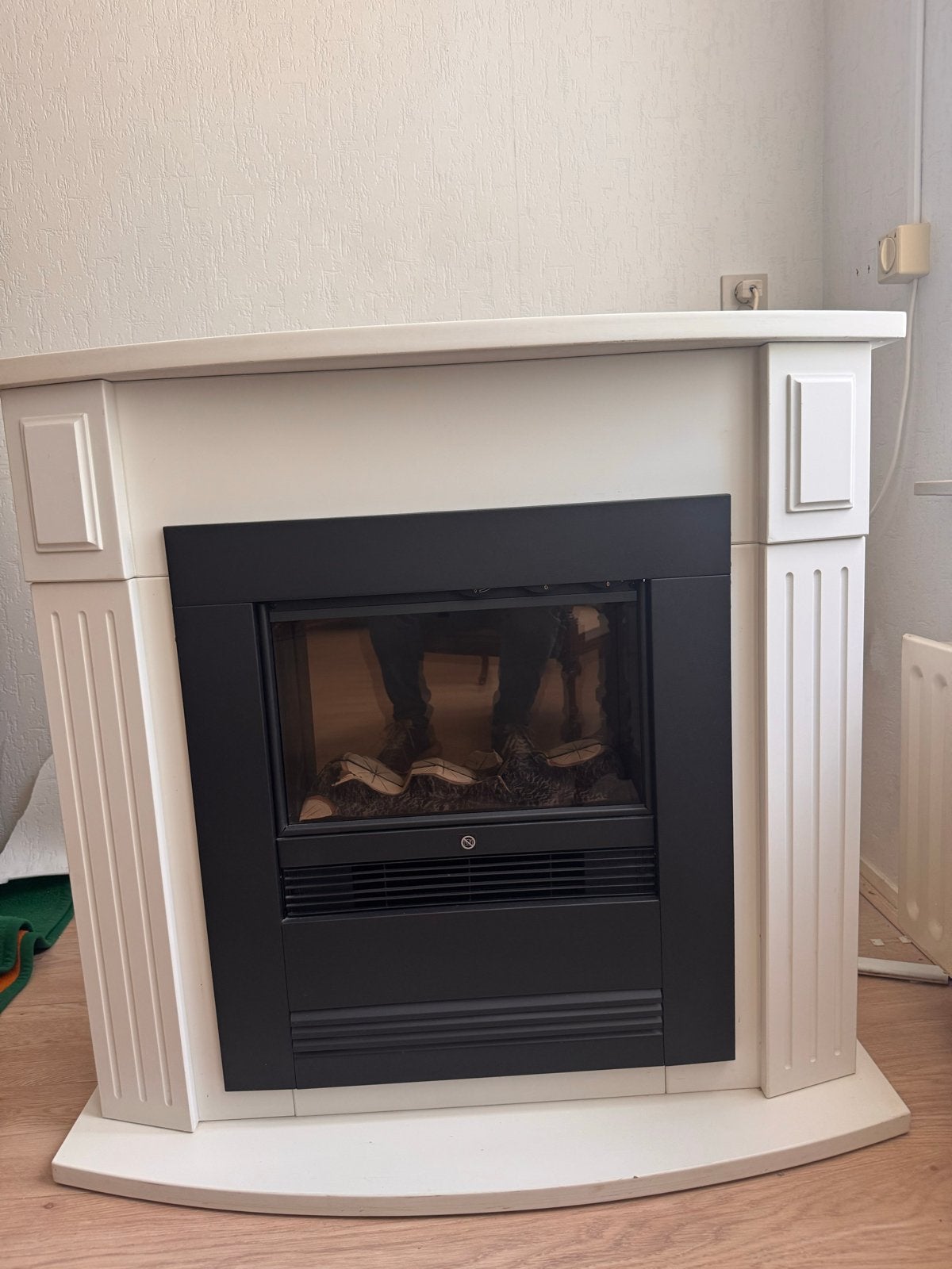 Elektrische haard met ombouw, Huis en Inrichting, Ophalen, Zo goed als nieuw, Vrijstaande haard, Elektrische haard