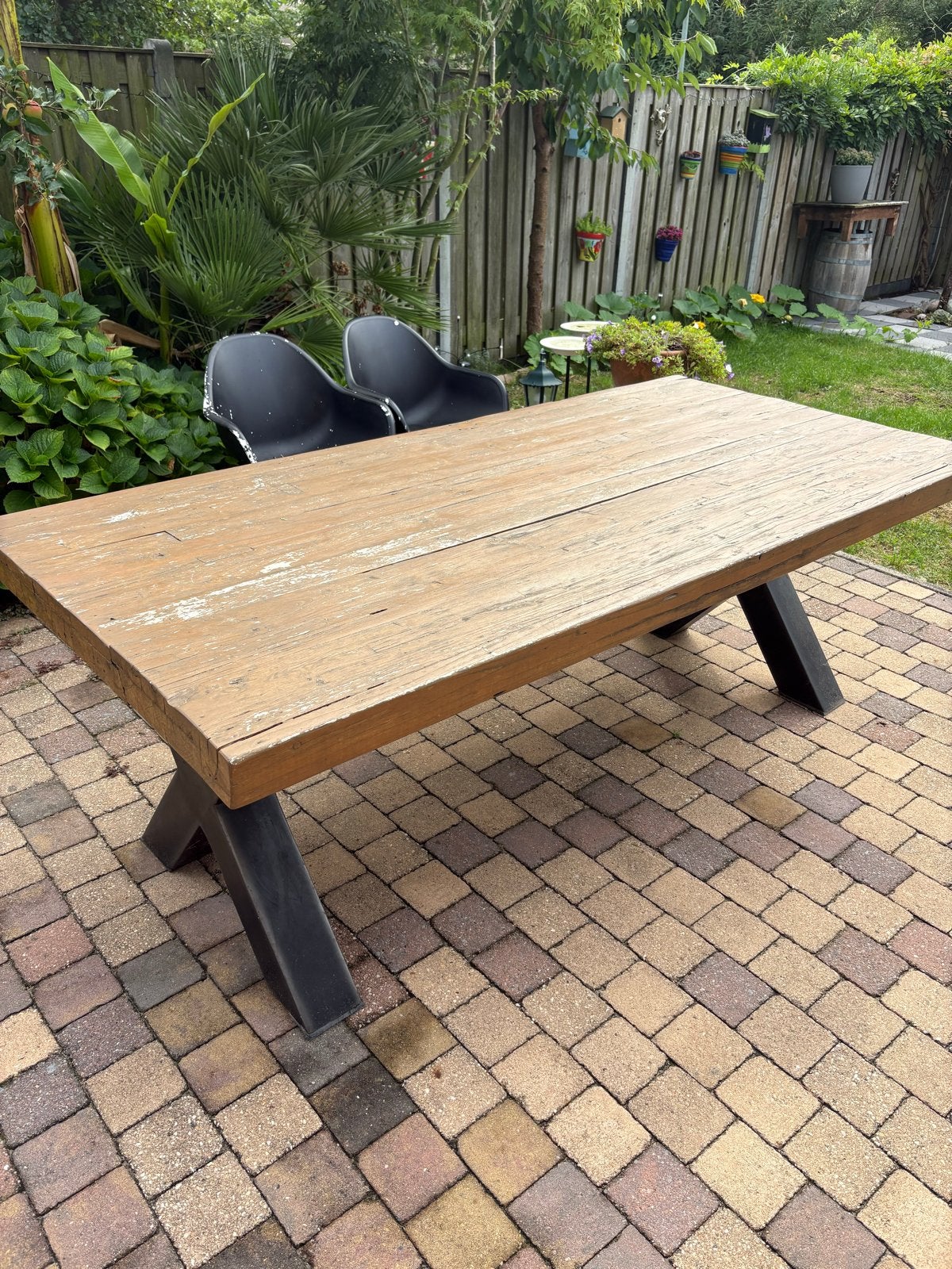 Teak tuintafel met metalen kruispoten, Tuin en Terras, Ophalen, Gebruikt, Rechthoekig, Teakhout