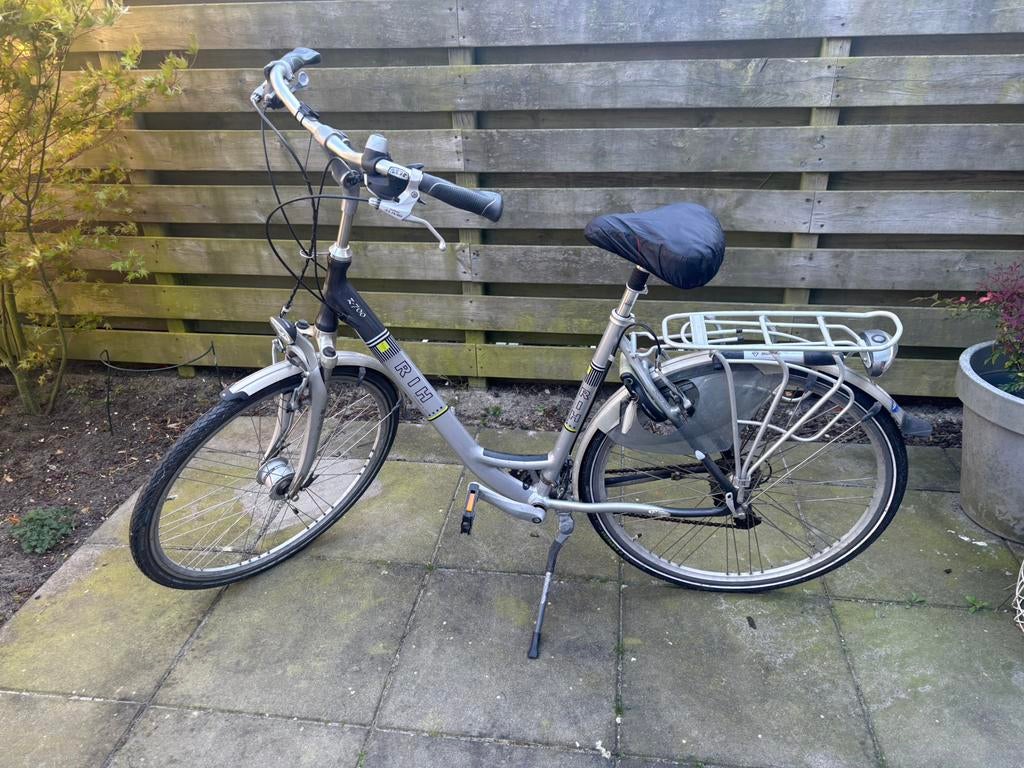 Damesfiets RIH Z-700 54 framehoogte, Ophalen, Velgrem, Versnellingen, Gazelle