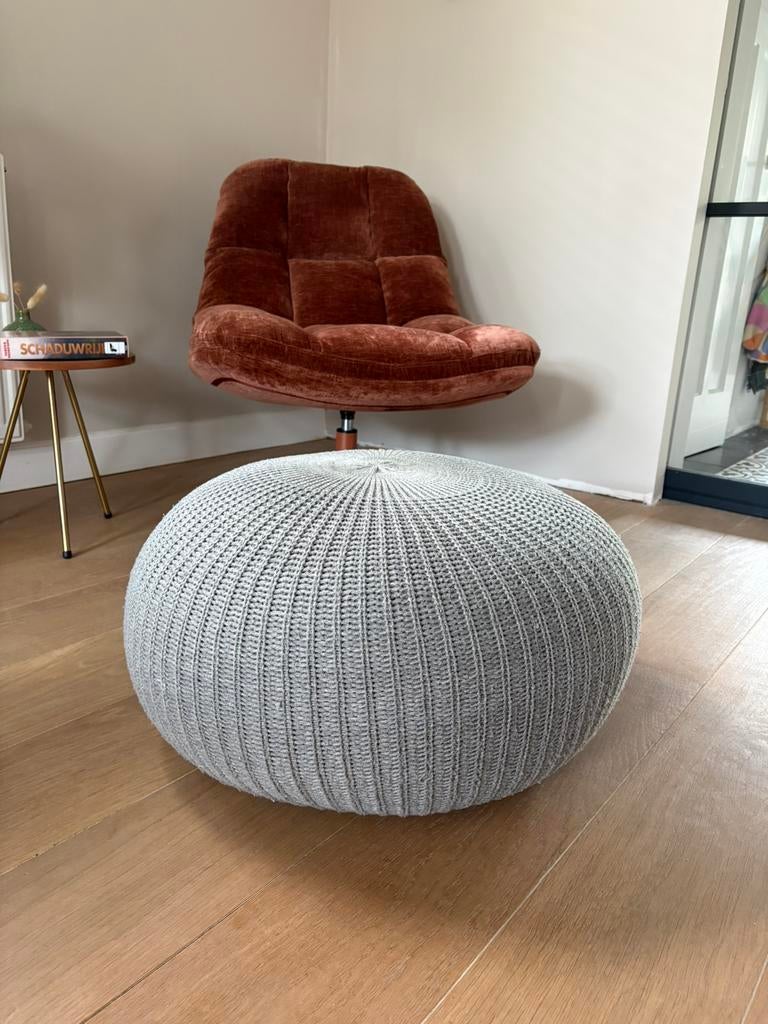 Ikea Sandared poef | grijs | 56 cm, Ophalen, Japandi, Zo goed als nieuw, Stof