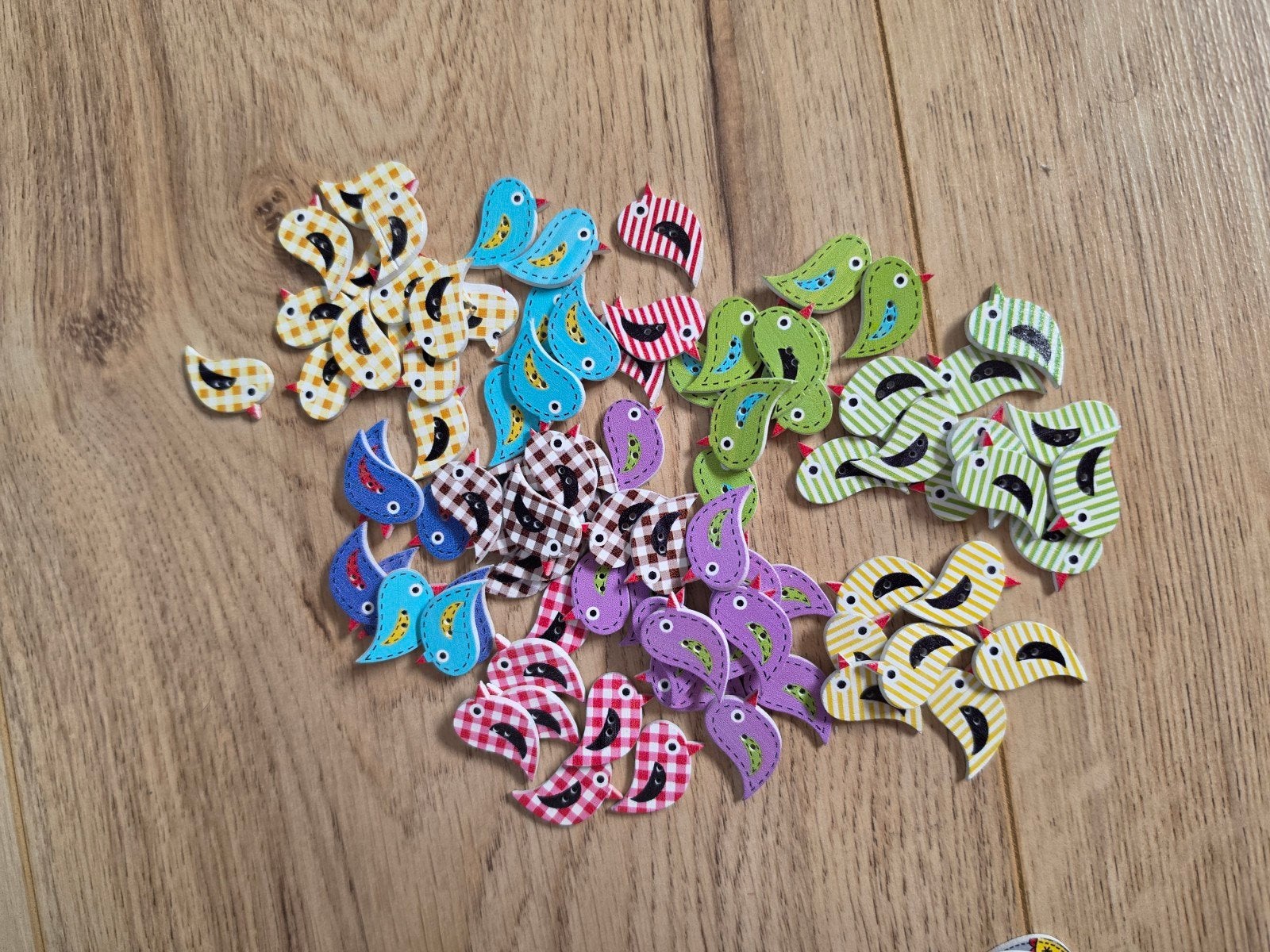 Decoratieve knopen in vogelvorm - diverse kleuren, Ophalen of Verzenden, Nieuw