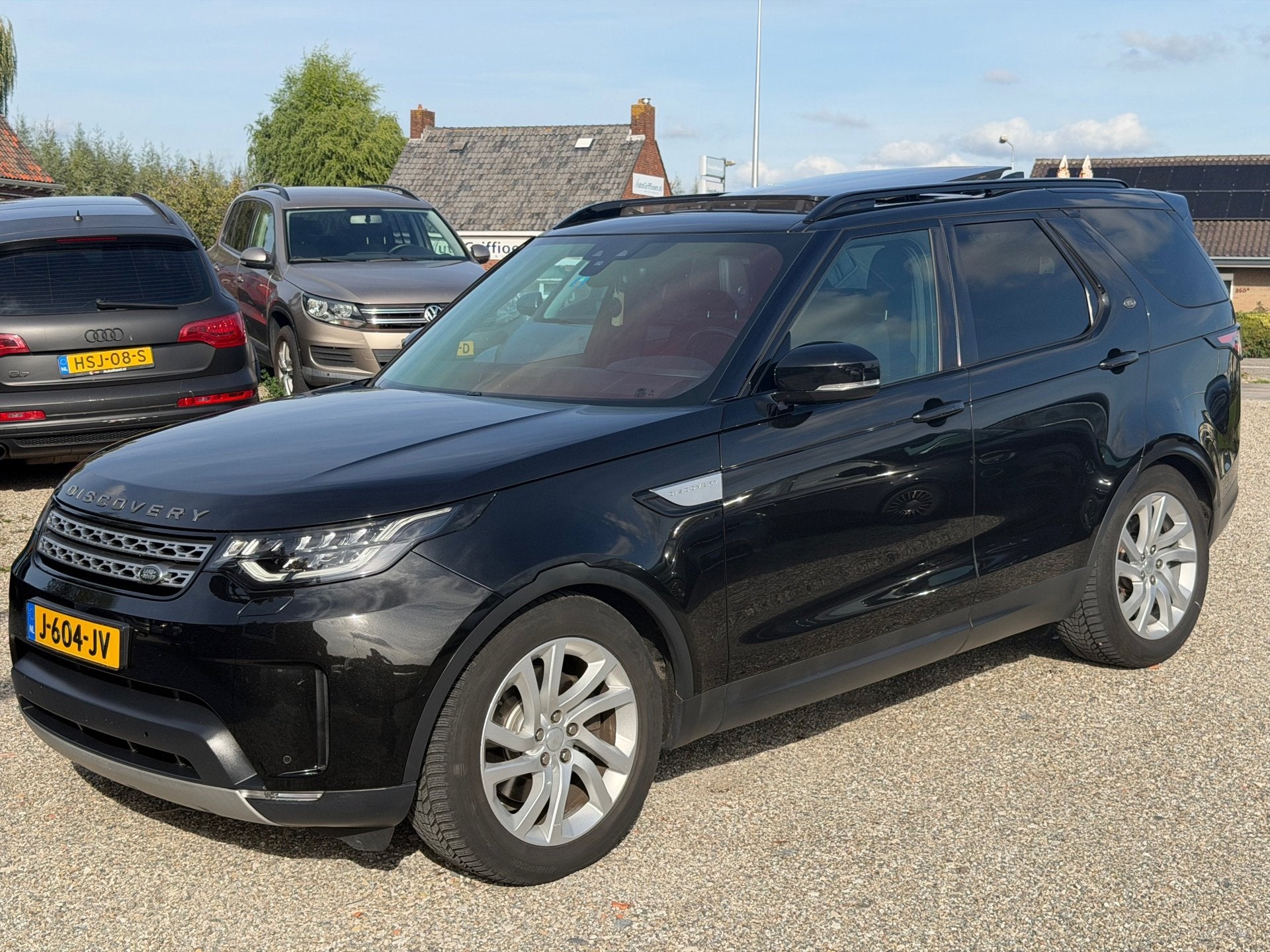 Land Rover Discovery 2.0 Sd4 HSE Luxury 7p Bomvol Opties Lee, Auto's, Automaat, Dealer onderhouden, 15 km/l, Gebruikt