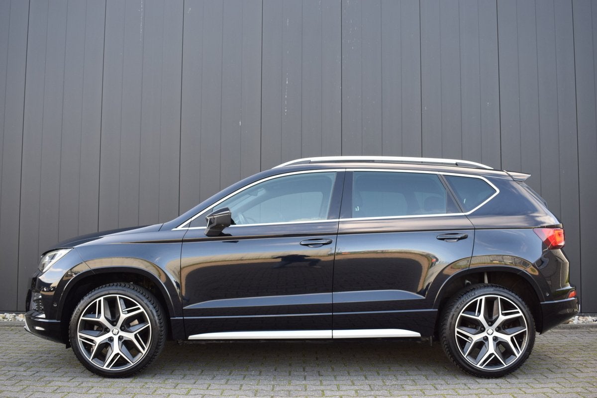 SEAT Ateca 1.5 TSI FR Business Intense LED | Panoramadak | V, Auto's, Voorwielaandrijving, 4 cilinders, Ateca, Zwart