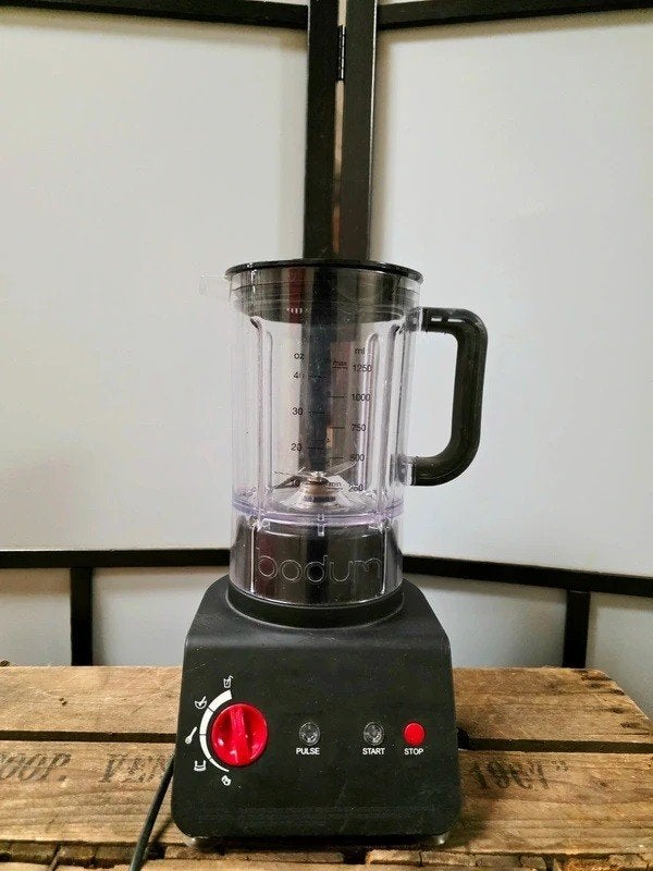 9724: Bodum Bistro Electric Blender 1.25L Black 500W 5-Speed, Ophalen of Verzenden, Gebruikt, Blender