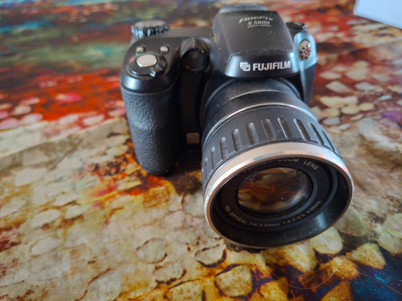 Fujifilm FinePix S5600 digitale camera, Audio, Tv en Foto, Fotocamera's Digitaal, Ingebouwde flitser, Gebruikt, Ophalen of Verzenden