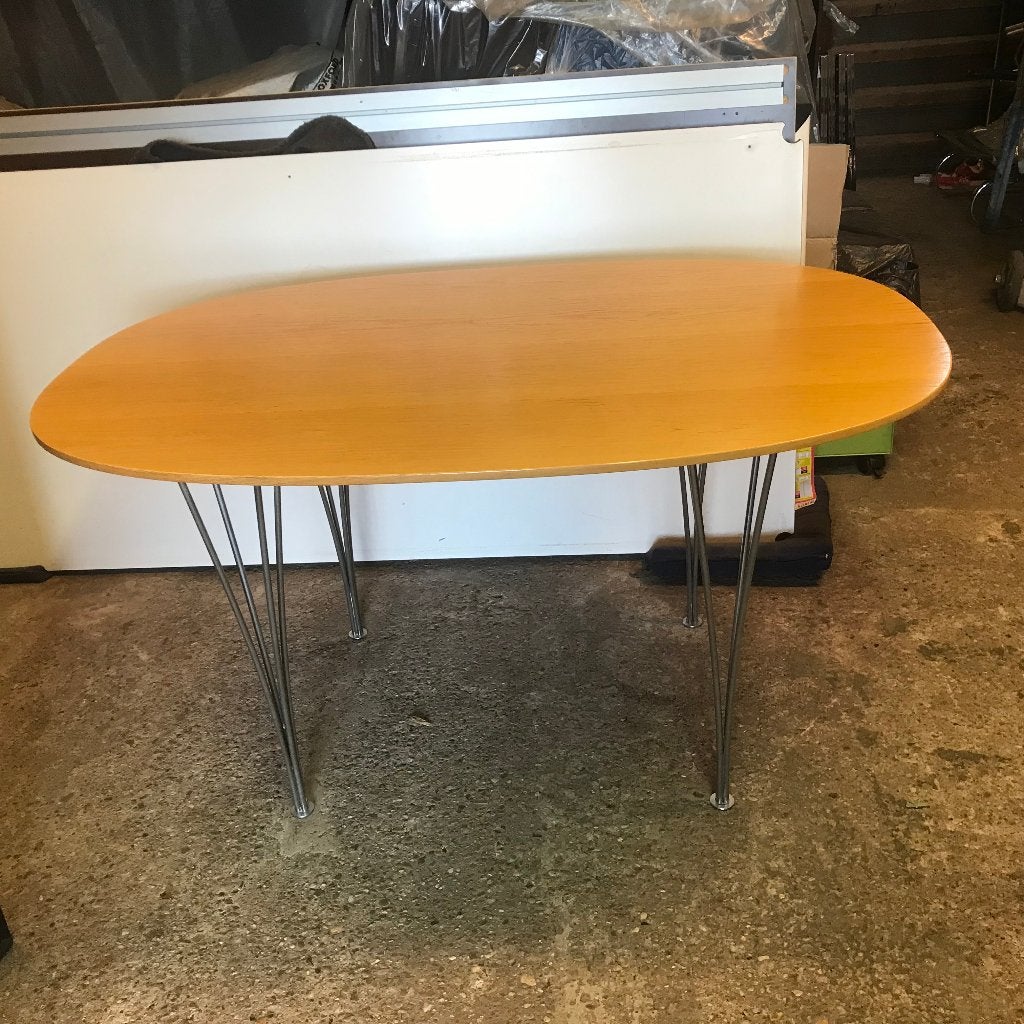 Fritz Hansen Super Circular Elliptical Ellipse tafel bureau, Gebruikt, Ophalen of Verzenden, Nvt, Nvt