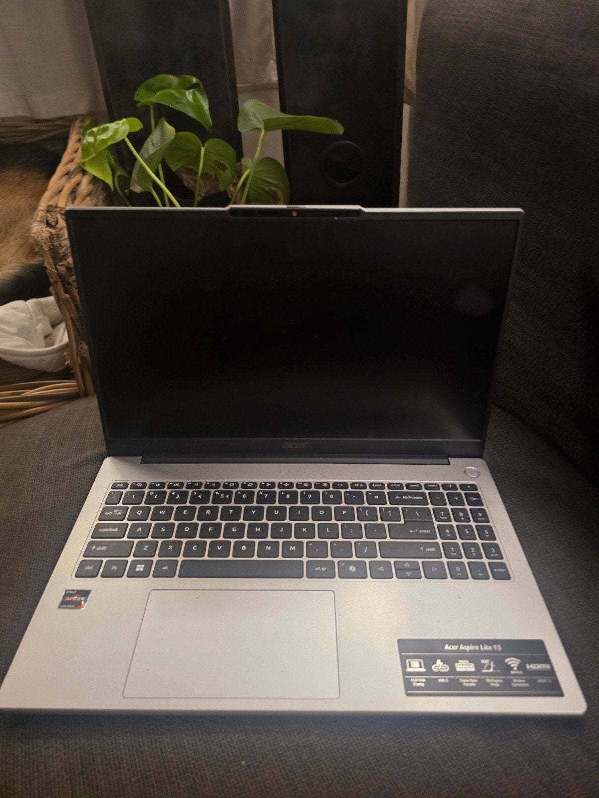 Acer Aspire Lite 15, Ophalen, 2 tot 3 Ghz, Zo goed als nieuw, SSD