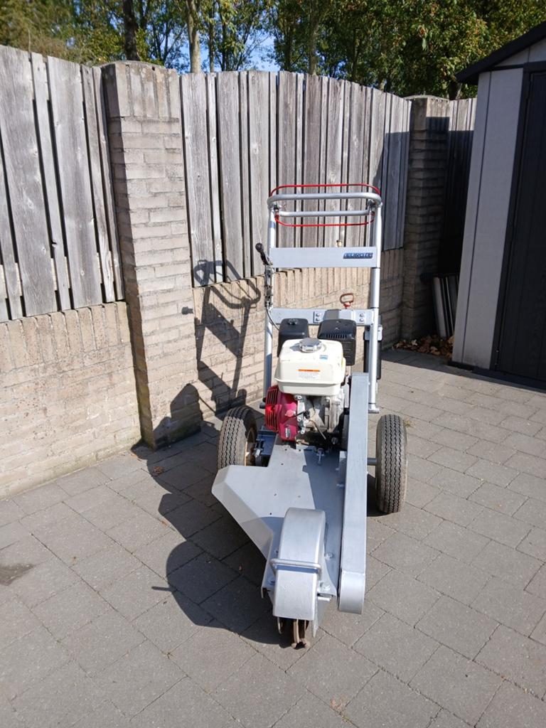 Dosko Stobbenfrees stronkenfrees gx390, Tuin en Terras, Hakselaars, Ophalen