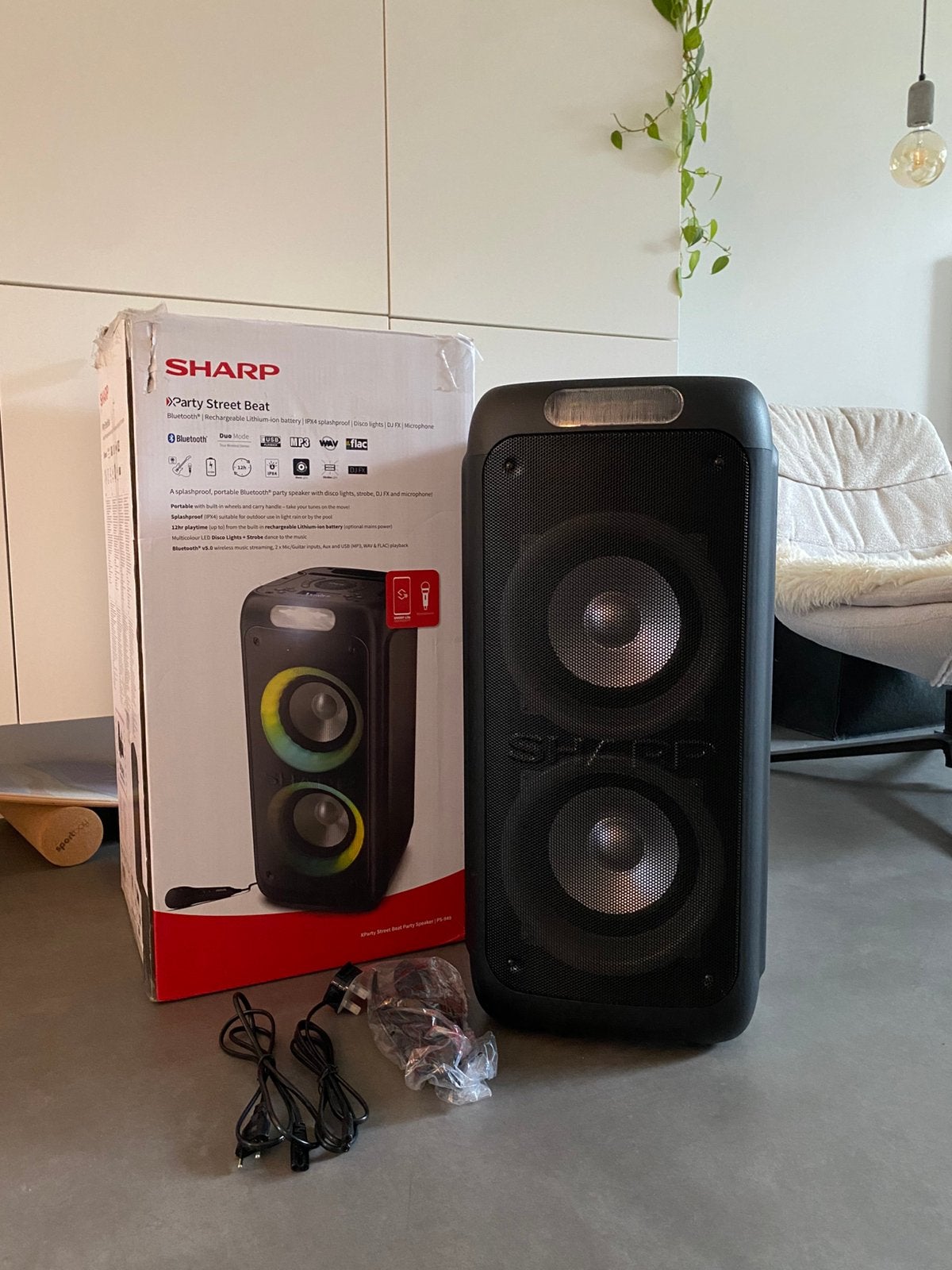 Sharp Xparty StreatBeat, Party speaker, Zo goed als nieuw, Bluetooth, Minder dan 60 watt