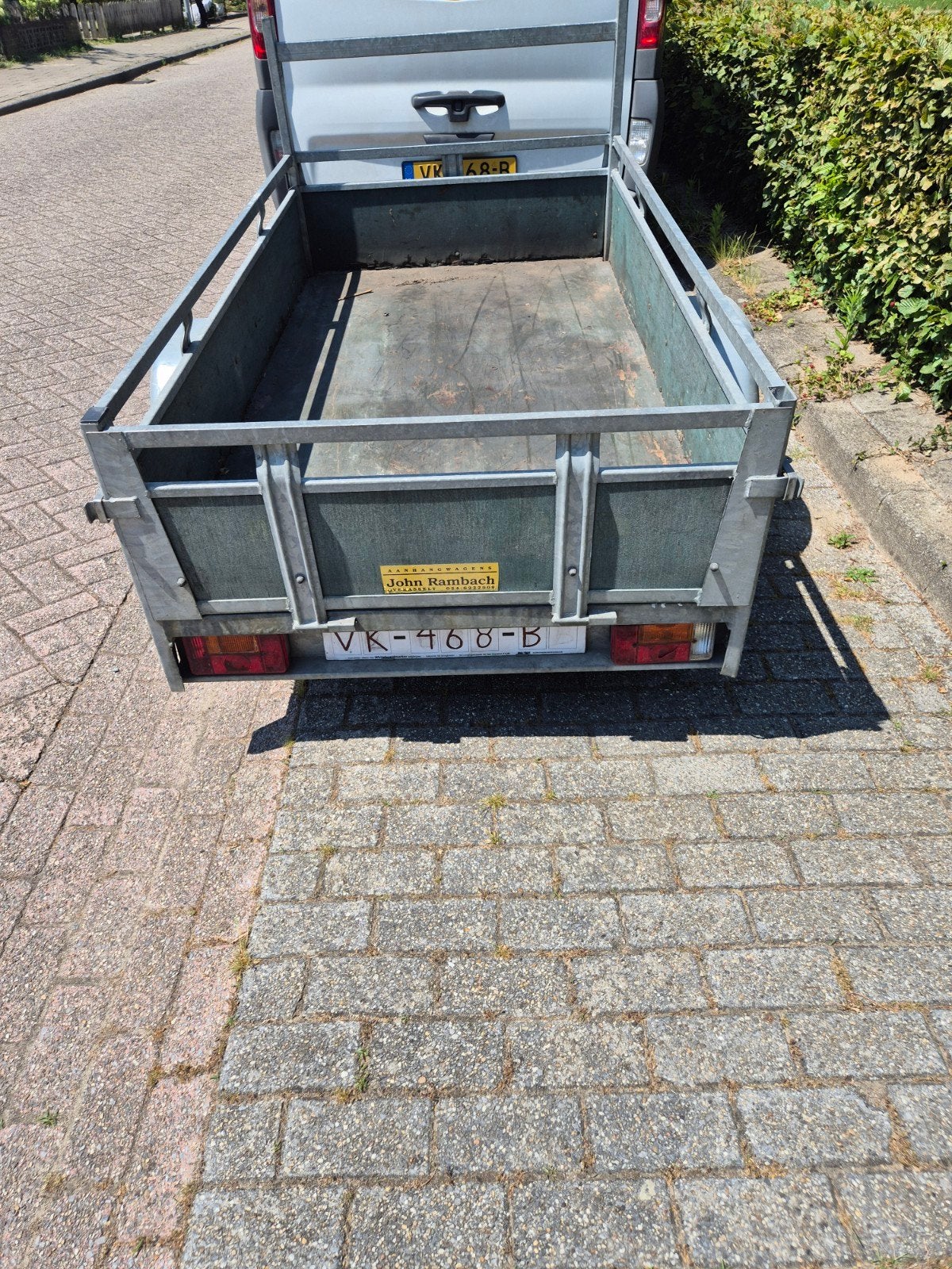 Gegalvaniseerde aanhanger met torsi as, Ophalen, Gebruikt
