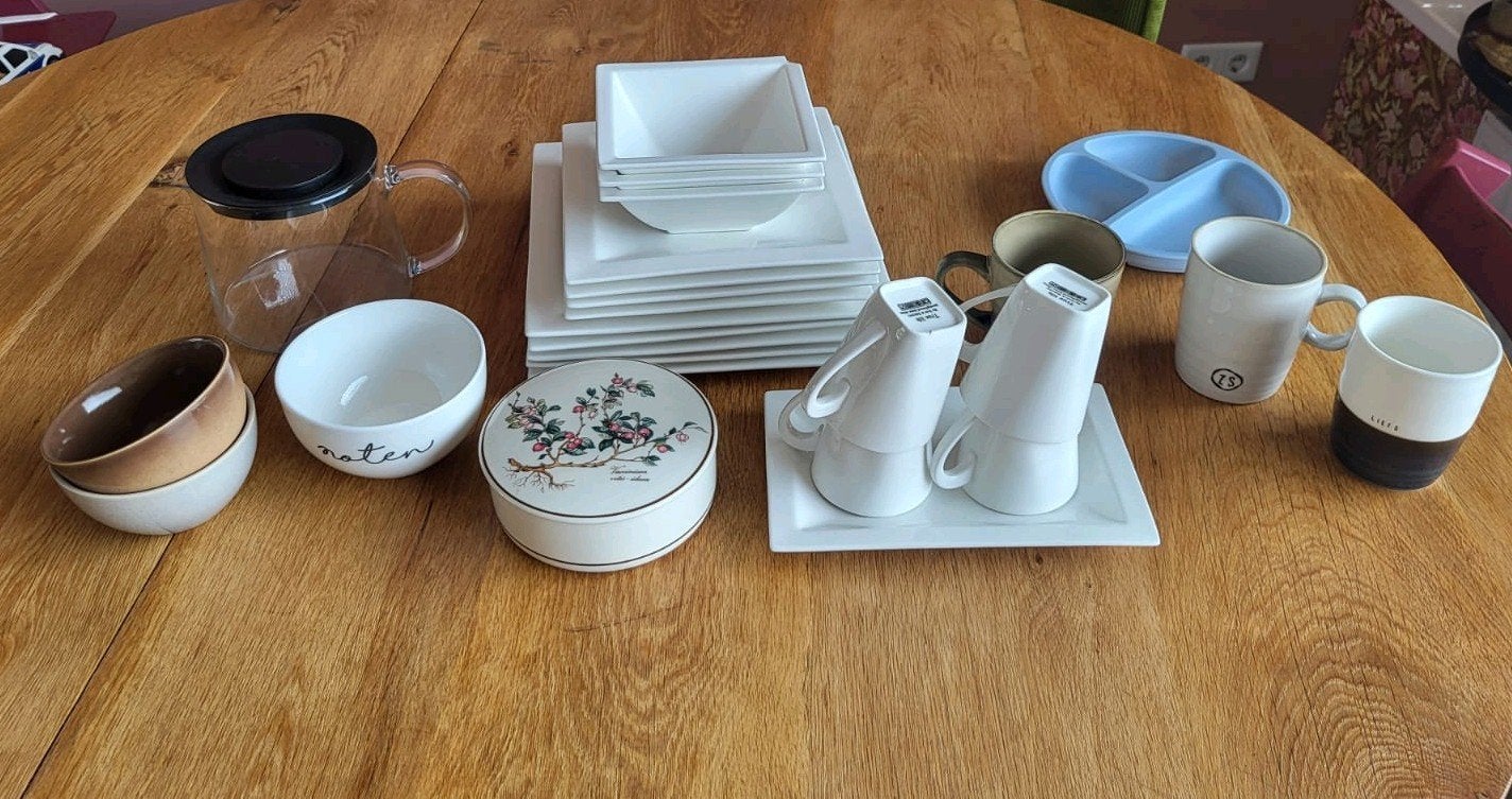 Diversen van servies, Huis en Inrichting, Keuken | Servies, Ophalen of Verzenden, Keramiek, Overige stijlen, Bord(en)