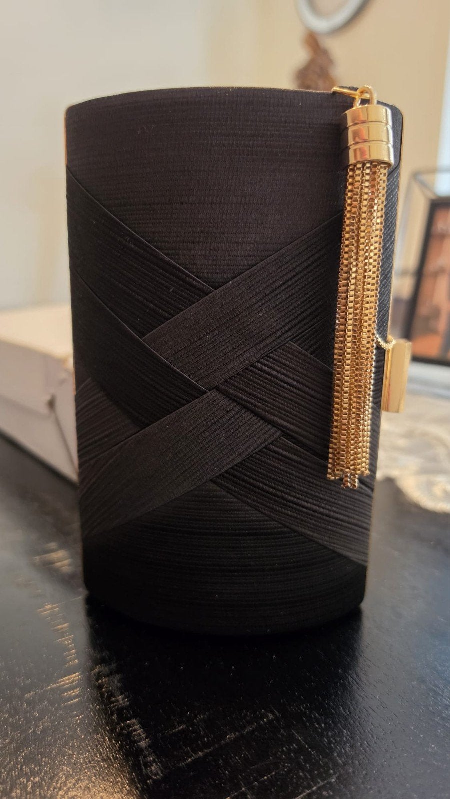 Elegant Zwart Avondtasje met Gouden Details, Ophalen of Verzenden, Zo goed als nieuw, Zwart, Avondtasje
