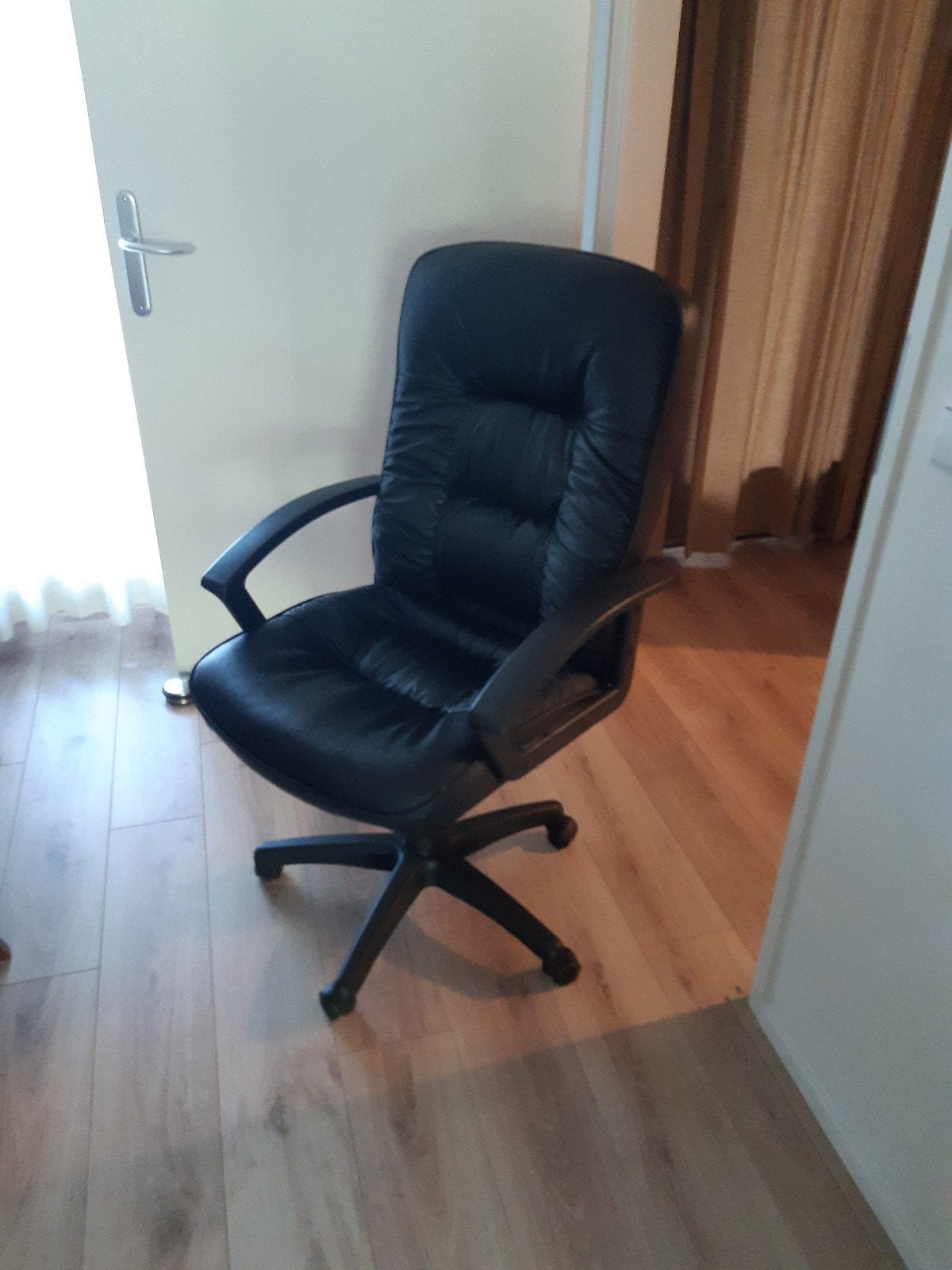 Burostoel, Ophalen, Gebruikt, Minder dan 75 cm