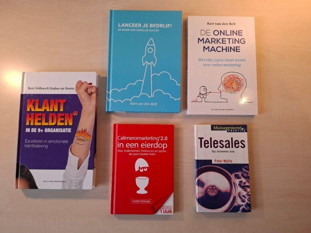 5 x Marketing & Sales, o.a. Calimeromarketing en Klanthelden, Ophalen of Verzenden, Zo goed als nieuw, Economie en Marketing