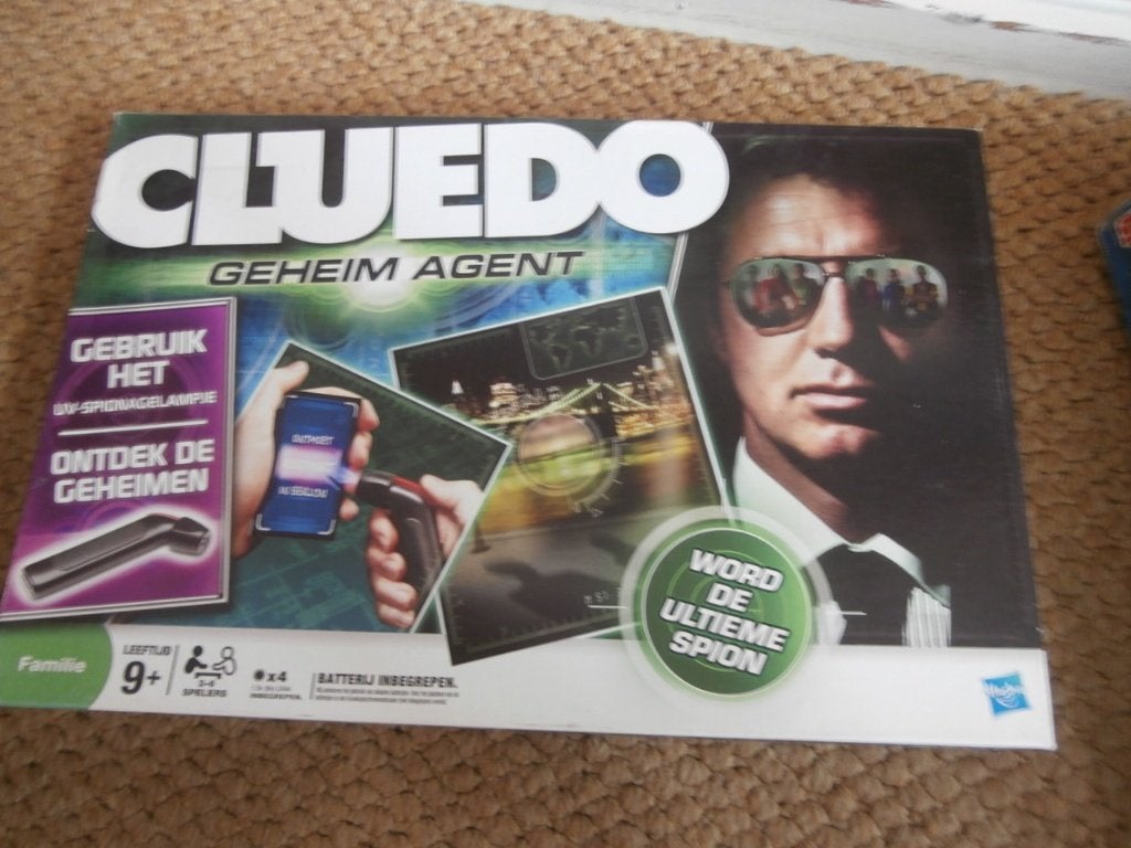 Bordspel Cluedo geheim agent Hasbro spel gezelschapsspel, Hobby en Vrije tijd, Gezelschapsspellen | Bordspellen, Ophalen of Verzenden