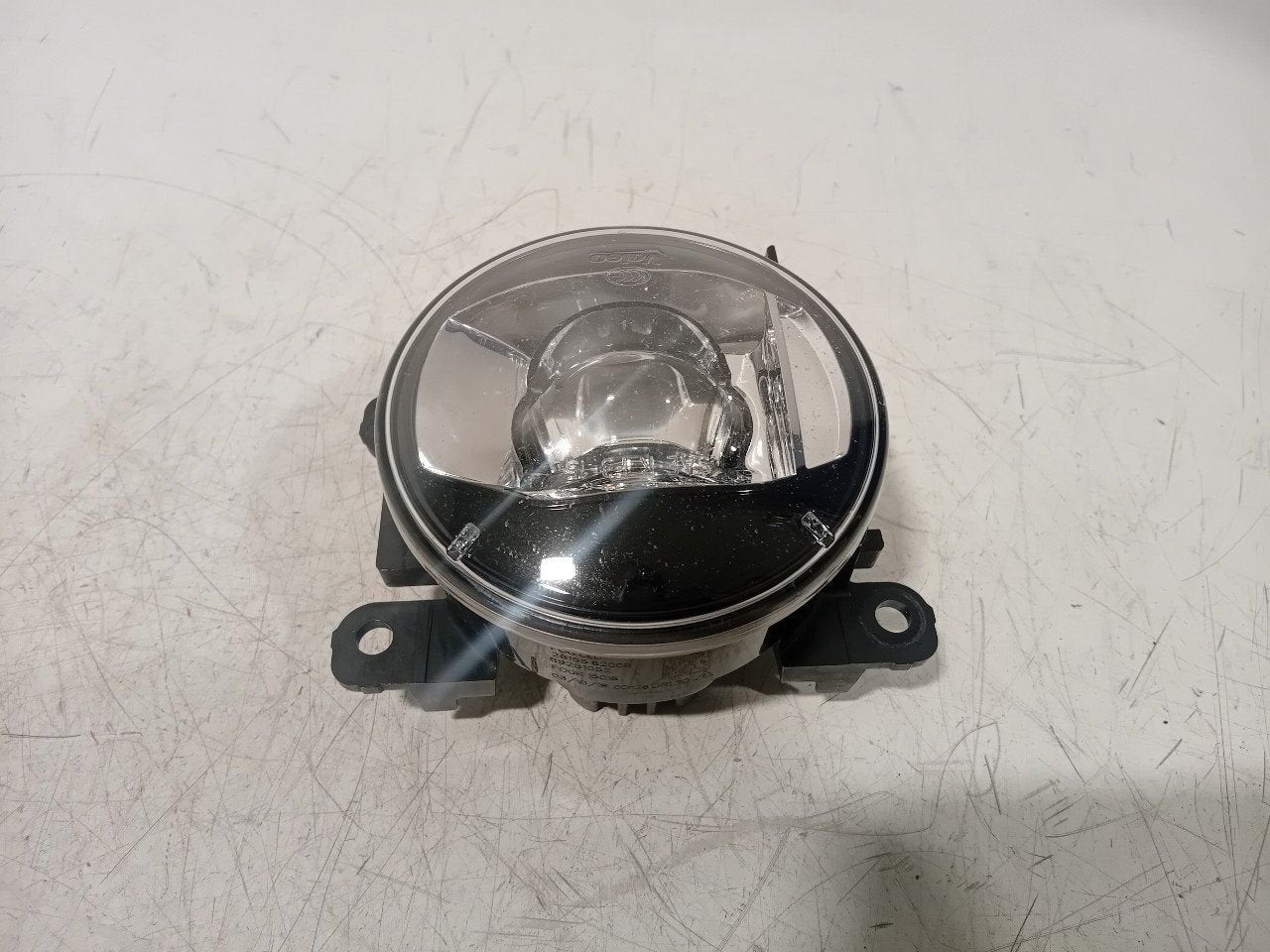 Mistlamp links Renault Talisman, Onderdelen@venauto.nl, Van der Ven Autorecycling B.V., Gebruikt, Ettenseweg 76, 4706 PB Roosendaal, The Netherlands