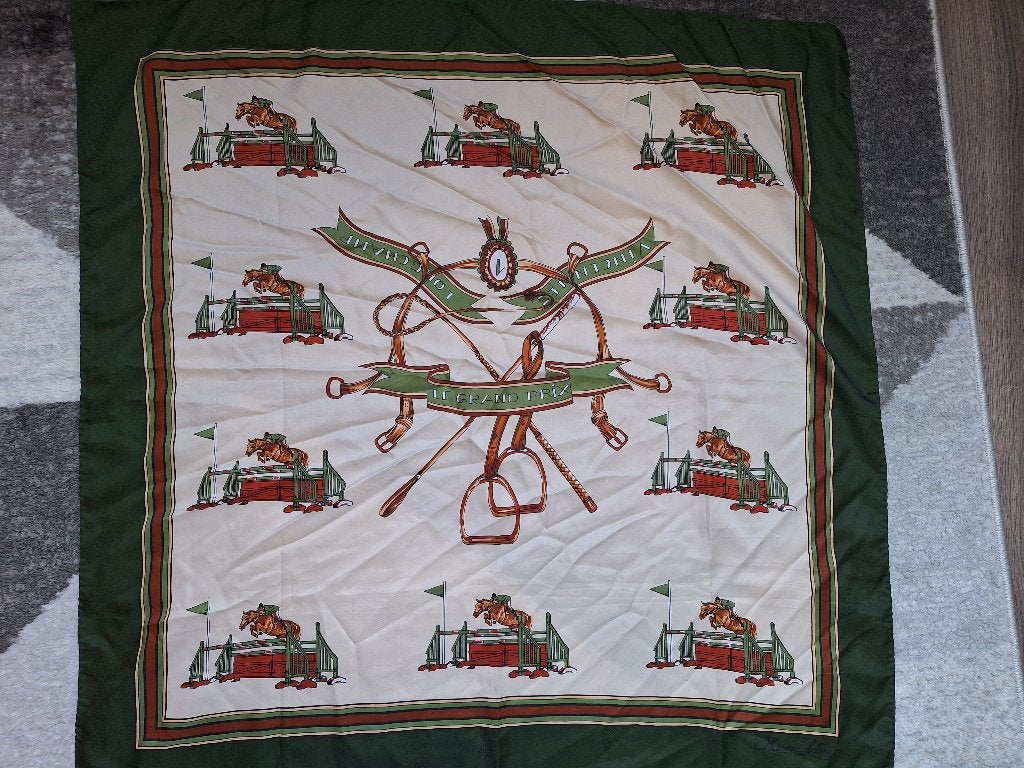 Vintage Monique Valery sjaal, Ophalen of Verzenden, Gedragen, Maat 38/40 (M), Sjaal