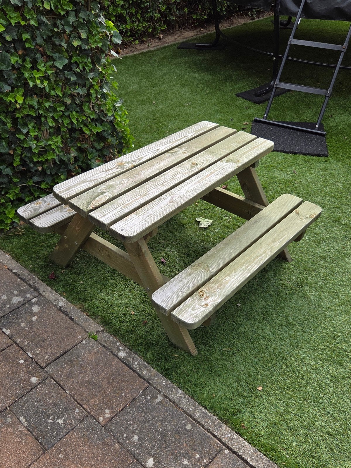 Houten kinderpicknicktafel - Ideaal voor buiten, Zo goed als nieuw, Rechthoekig, Hout, Ophalen