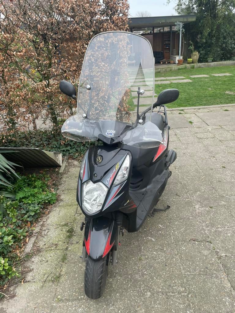 Sym Orbit 2, Ophalen, Gebruikt, Maximaal 45 km/u, Benzine