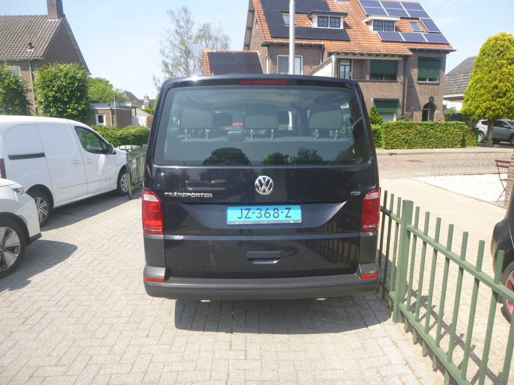 Volkswagen Transporter Kombi 2.0 TDI L2H1 AIRCO 9 PERSOONS N, Auto's, Voorwielaandrijving, Gebruikt, 4 cilinders, 1794 kg