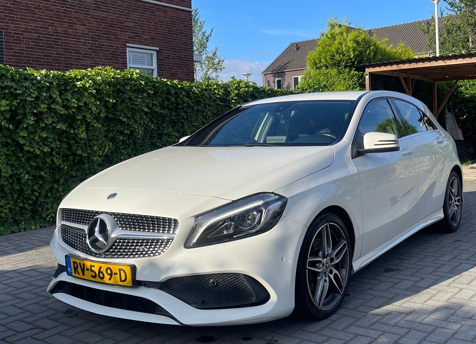 Mercedes-Benz A-Klasse,180 Blue EFF Aut7 2018,AMG,navi,airco, Auto's, Mercedes-Benz, 4 cilinders, 19 km/l, Dealer onderhouden