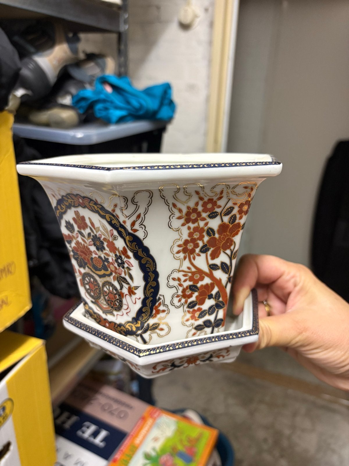Zeshoekige Japanse bloempot met bijpassende schotel, Ophalen, Binnen, Zo goed als nieuw, Overige vormen