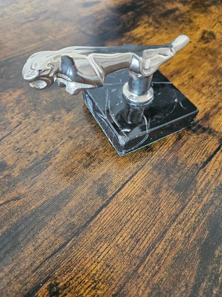 Jaguar motorkap op marmeren voet - vintage, Ophalen of Verzenden, Gebruikt