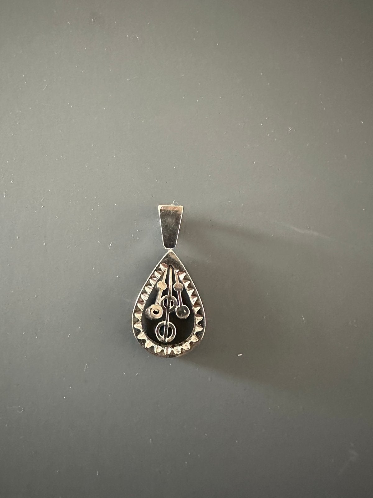 18 kt Witgouden Hanger met Blauwe en Witte Diamanten, Overige voorstellingen, Ophalen of Verzenden, Zo goed als nieuw, Met edelsteen