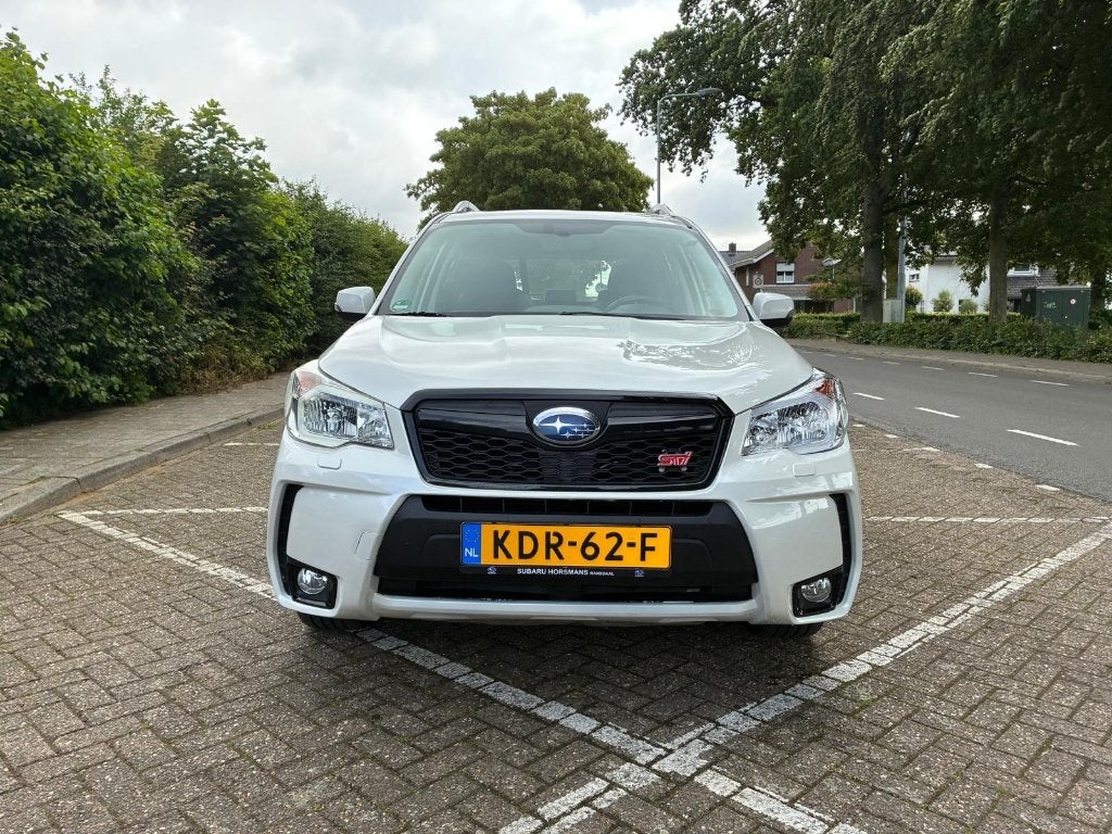 Subaru Forester XT tS | afn. trekhaak | navi | pano, Automaat, 1998 cc, 1611 kg, Zwart