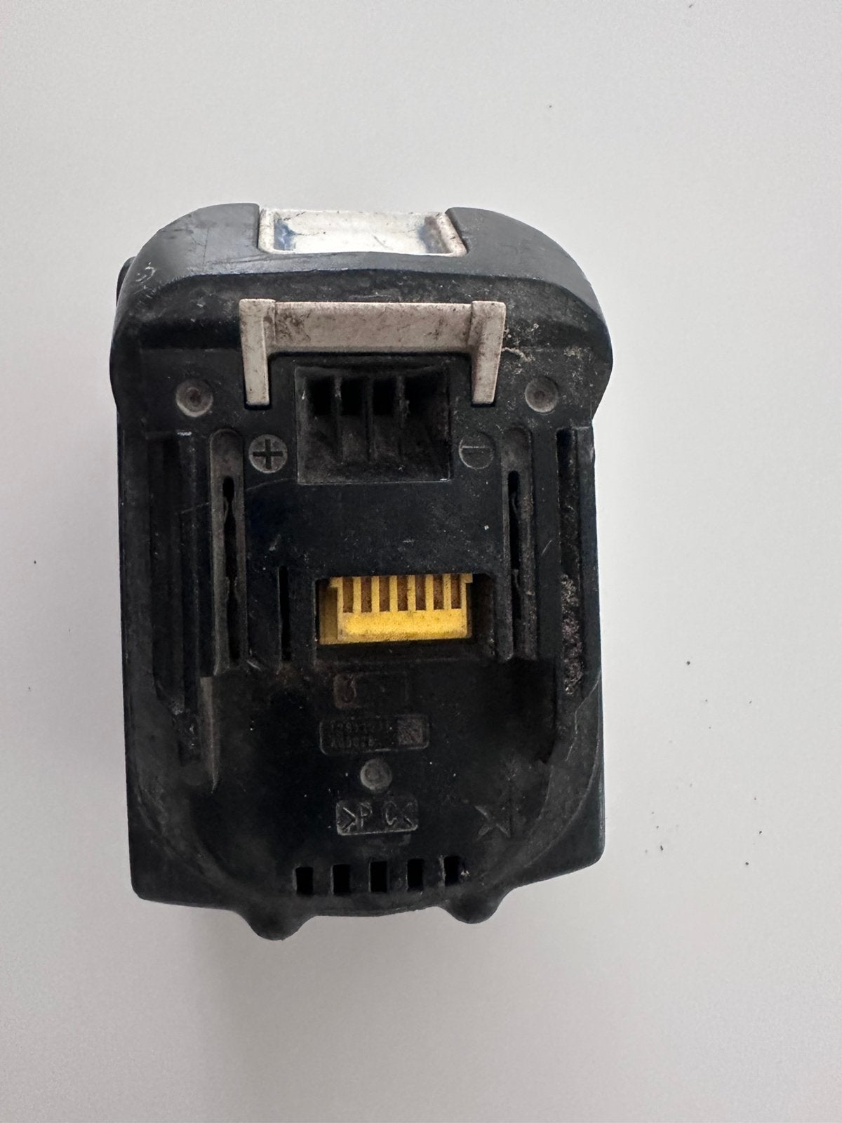 Makita Accu 18V  3.0 Ah, Doe-het-zelf en Verbouw, Gereedschap | Machine-onderdelen en Toebehoren, Ophalen of Verzenden, Gebruikt