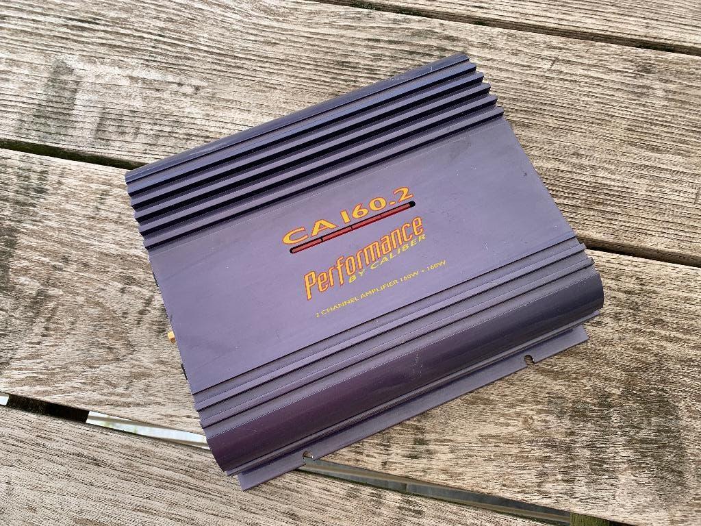 Versterker Caliber 2 x 160W, Ophalen, Gebruikt