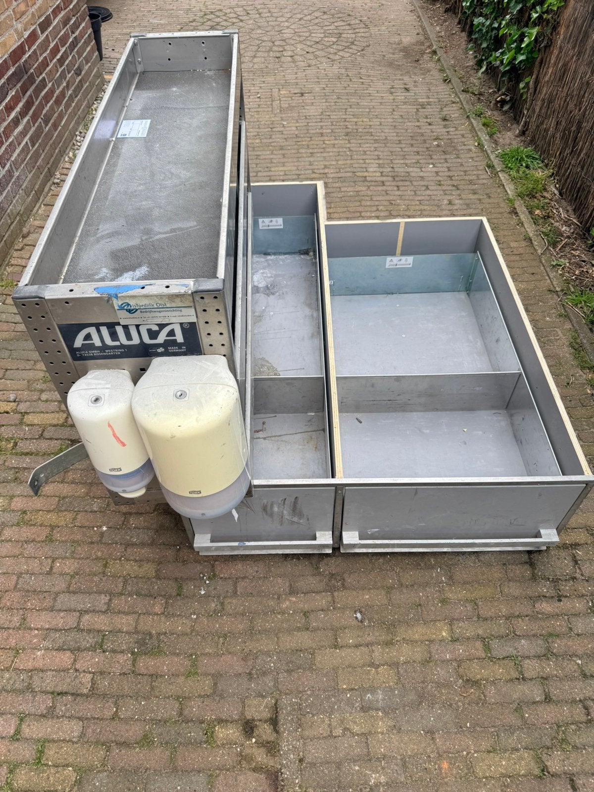 Aluca Bedrijfswageninrichting - Bus Inrichting, Ophalen of Verzenden