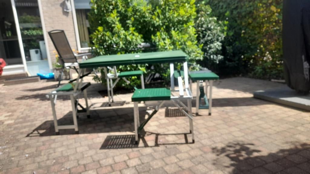 Opklapbare kindertafel voor 4 pers., Ophalen, Gebruikt