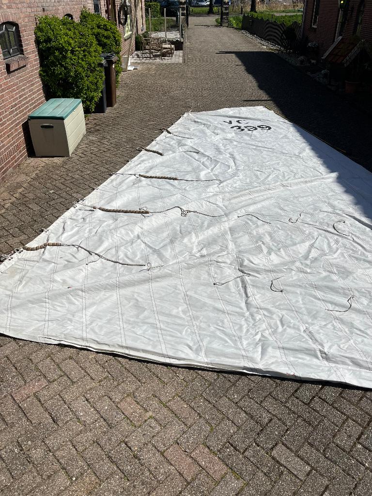 Platbodem zeilen, Watersport en Boten, Zeilen en Zeiltoebehoren, 6 meter of meer, Gebruikt, Overige typen, 15 tot 30 m²