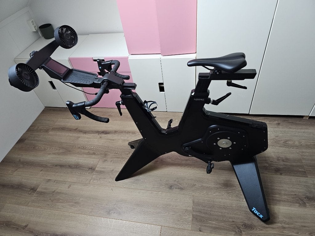 Tacx Neo Bike Smart - zeer nette staat – compleet, Sport en Fitness, Ophalen, Zo goed als nieuw, Overige typen